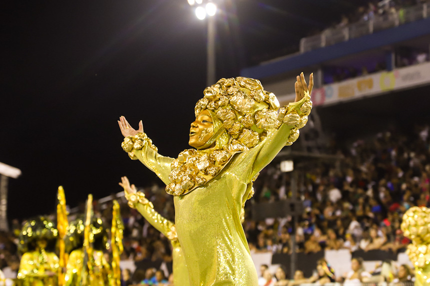 Desfile 2024 da Camisa 12. Foto: Cesar R. Santos/SRzd