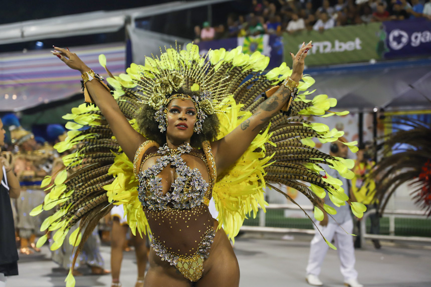 Desfile 2024 da Camisa 12. Foto: Cesar R. Santos/SRzd