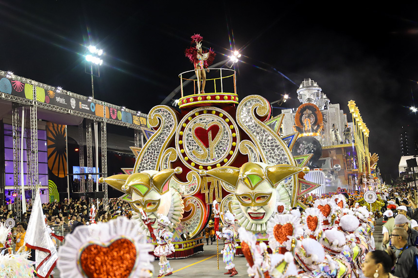 Desfile 2024 da Mocidade Alegre. Foto: Cesar R. Santos/SRzd