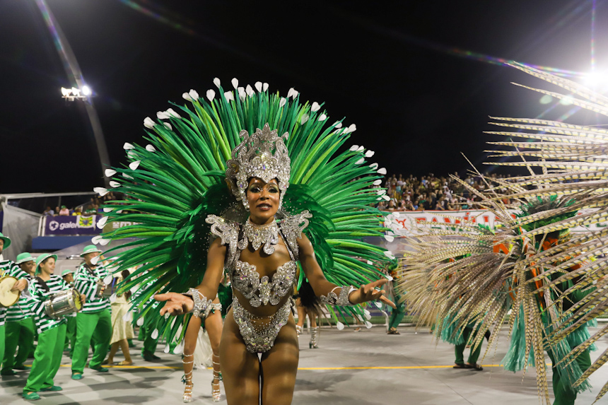 Desfile 2024 da Uirapuru da Mooca. Foto: Cesar R. Santos/SRzd