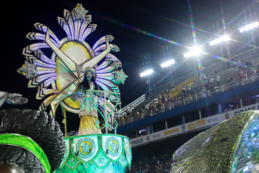 Uirapuru estoura tempo de desfile que exaltou Mocidade Independente