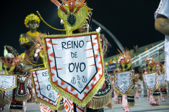 Enredo sobre Dom Obá é destaque em desfile da São Miguel