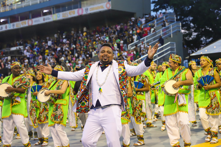 Desfile 2024 da Unidos do Peruche. Foto: Cesar R. Santos/SRzd