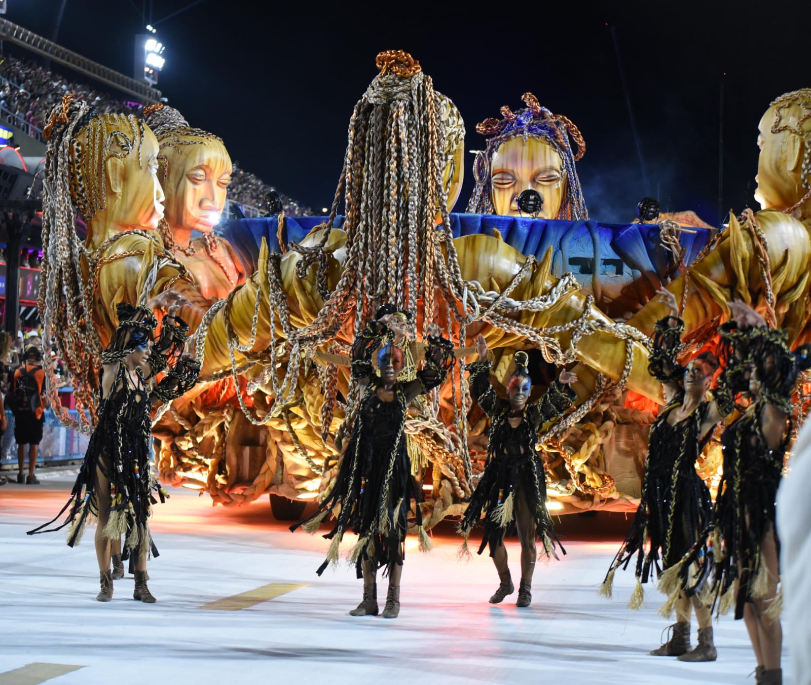 Comentaristas do SRzd contam o que viram no desfile das Campeãs do Rio