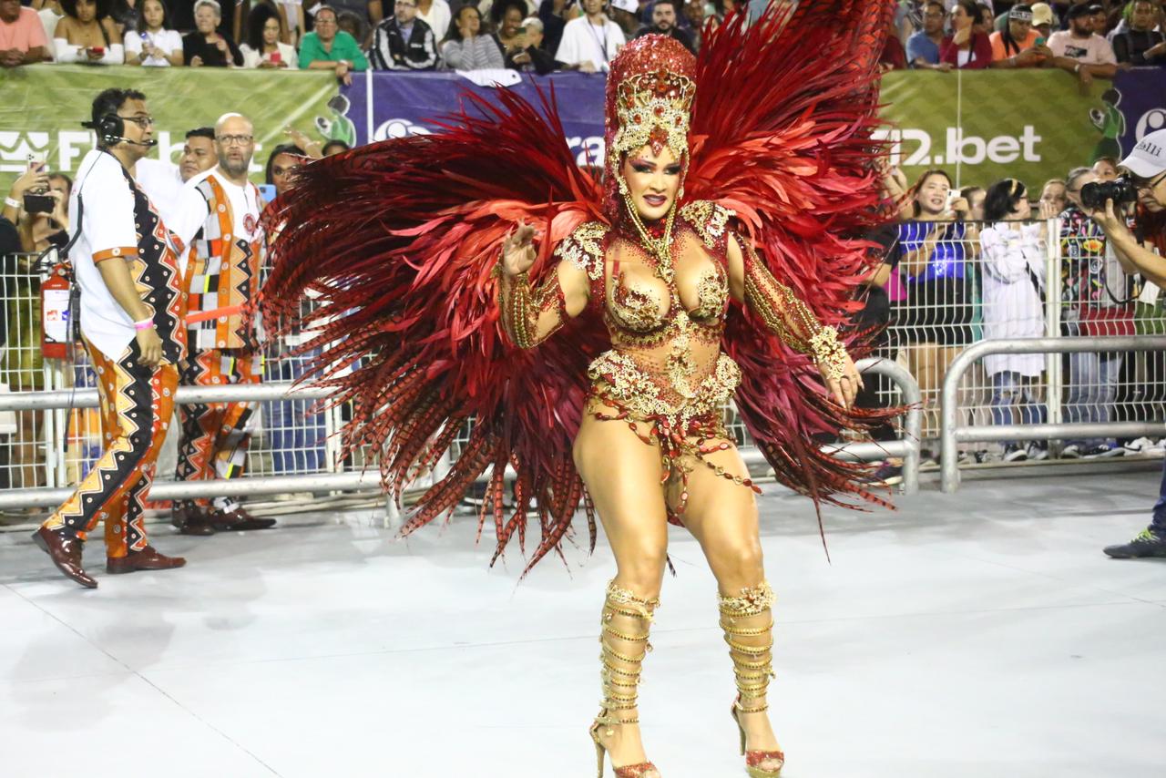 Dragões da Real no desfile das campeãs 2024. Foto: Kleber Santos