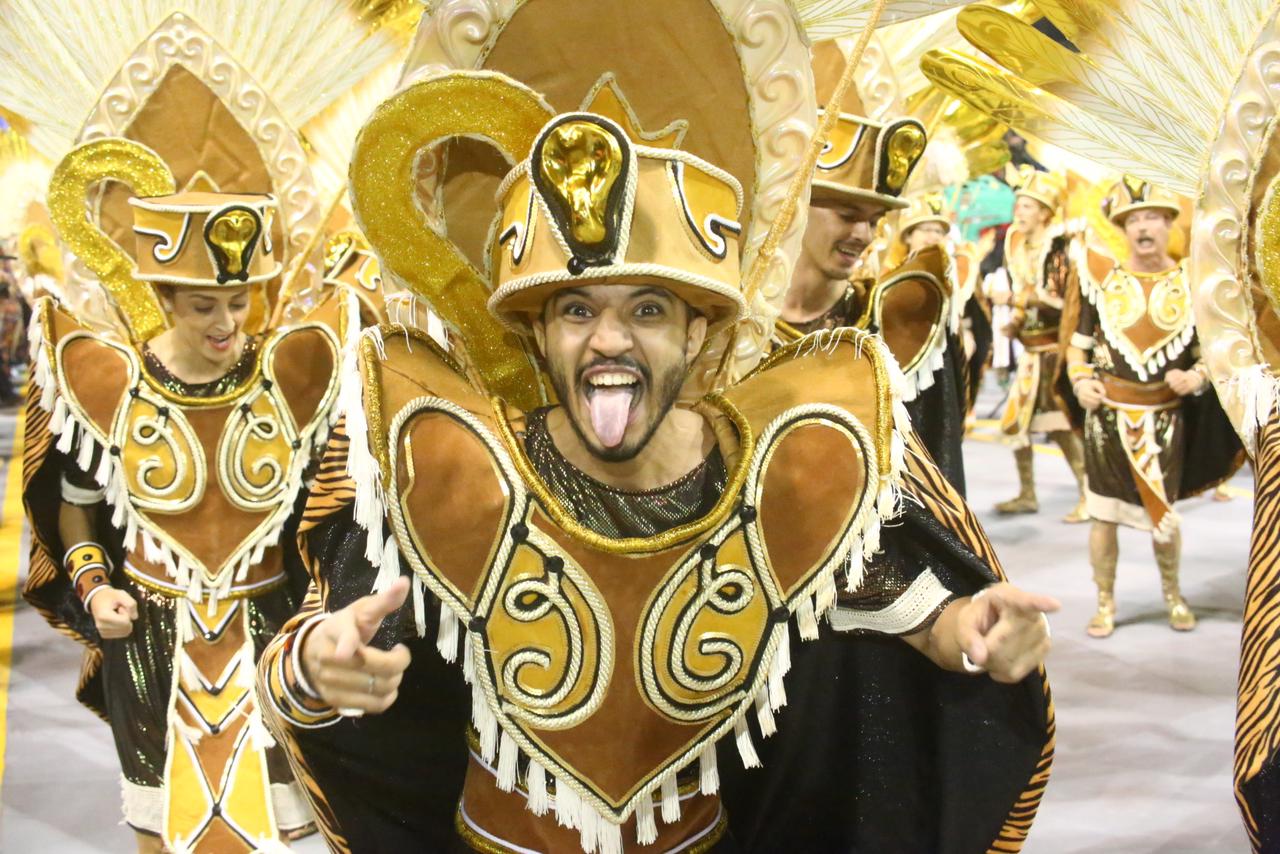 Dragões da Real no desfile das campeãs 2024. Foto: Kleber Santos