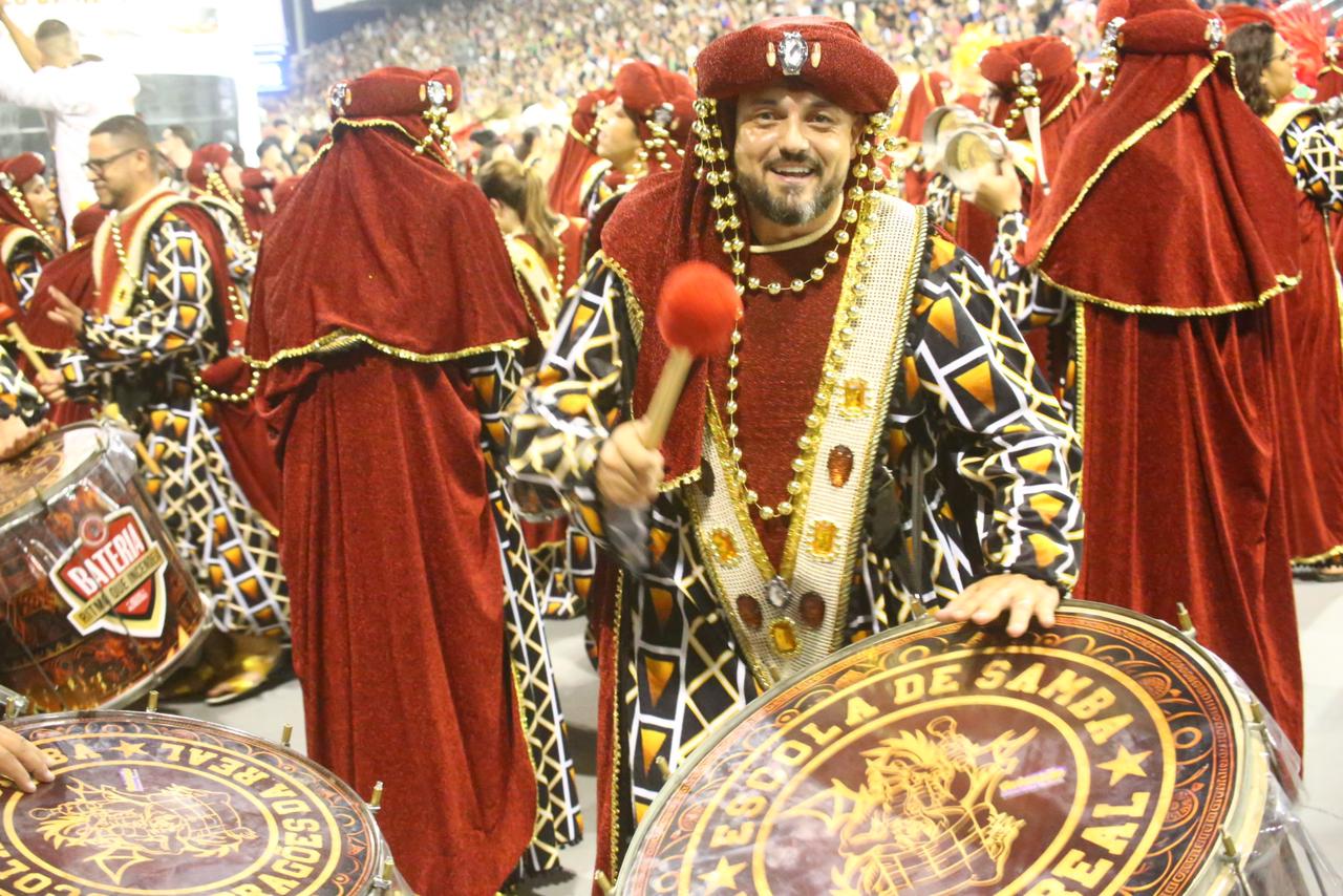 Dragões da Real no desfile das campeãs 2024. Foto: Kleber Santos