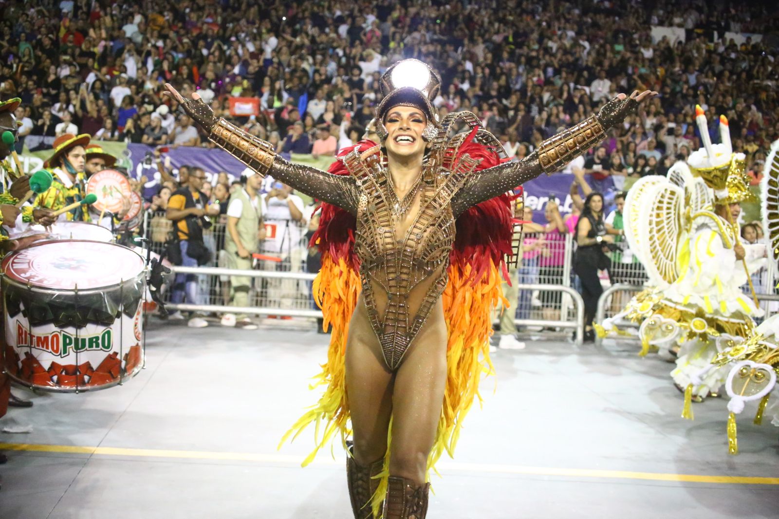 Mocidade Alegre no desfile das campeãs 2024. Foto: Kleber Santos