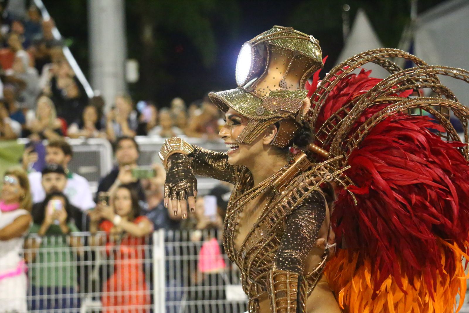 Mocidade Alegre no desfile das campeãs 2024. Foto: Kleber Santos