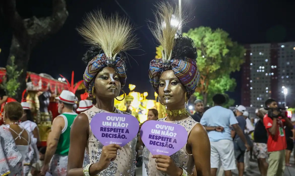 Governo do Rio lança campanha contra assédio no Carnaval