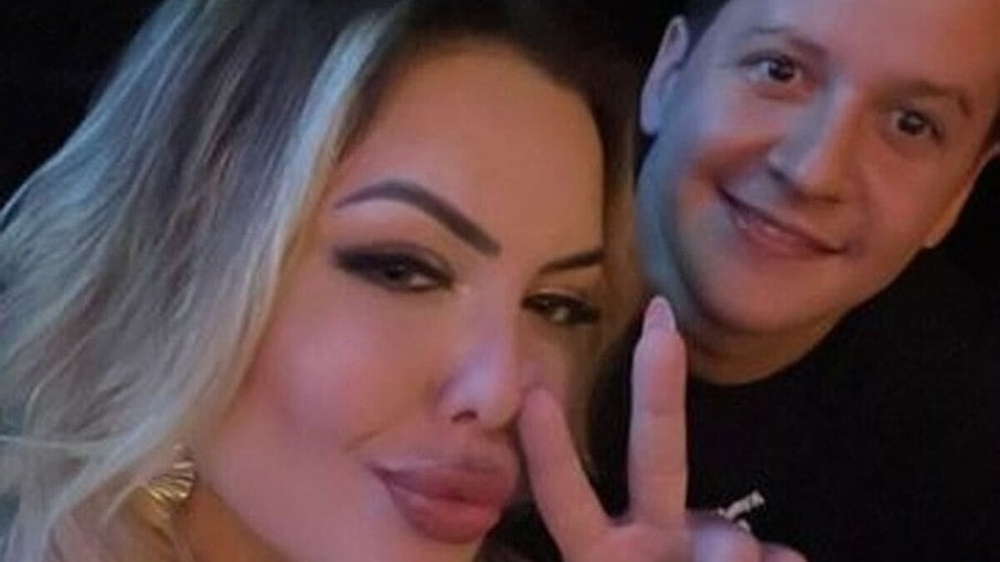 Acidente de carro mata cantora Ana Paula Vieira e vereador Marcelo Stocco