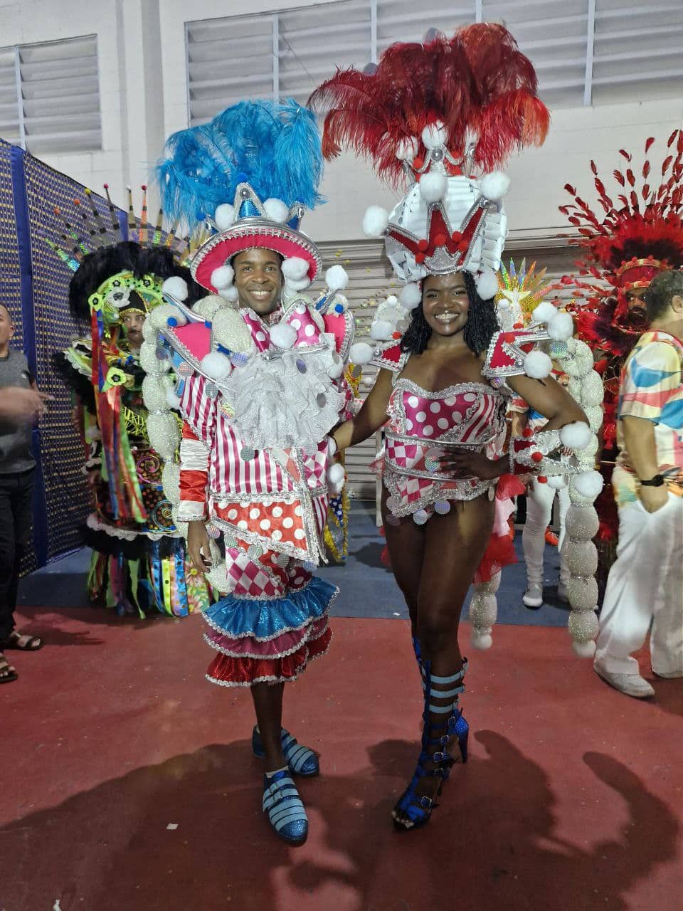 Vizinha Faladeira: veja as fantasias para o Carnaval 2025