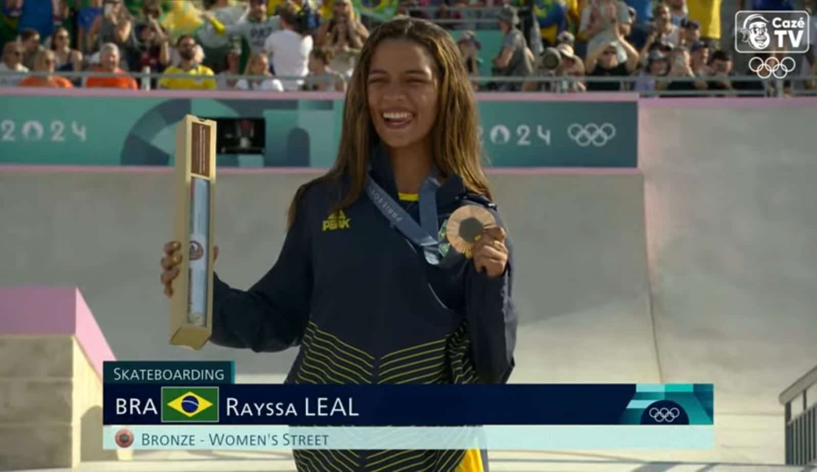 Rayssa Leal tem revanche com japonesas e é campeã mundial de skate