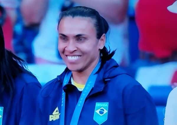 Brasil é prata no futebol feminino nas Olimpíadas