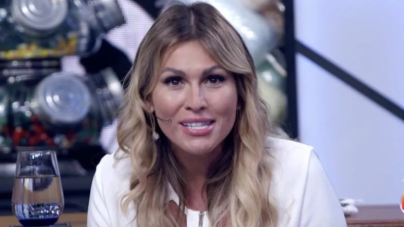 Lívia Andrade revela verdadeiro motivo de sua saída do SBT