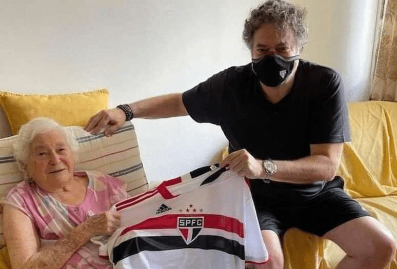 Morre mãe do presidente do São Paulo durante jogo contra o Botafogo