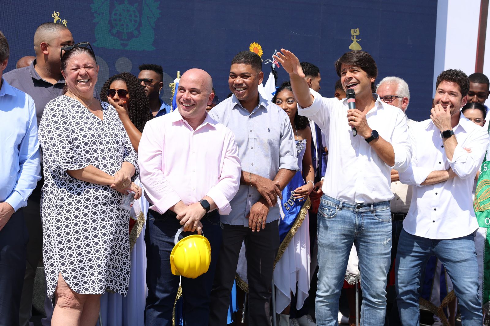 Prefeitura do Rio lança pedra fundamental da Fábrica do Samba Rosa Magalhães