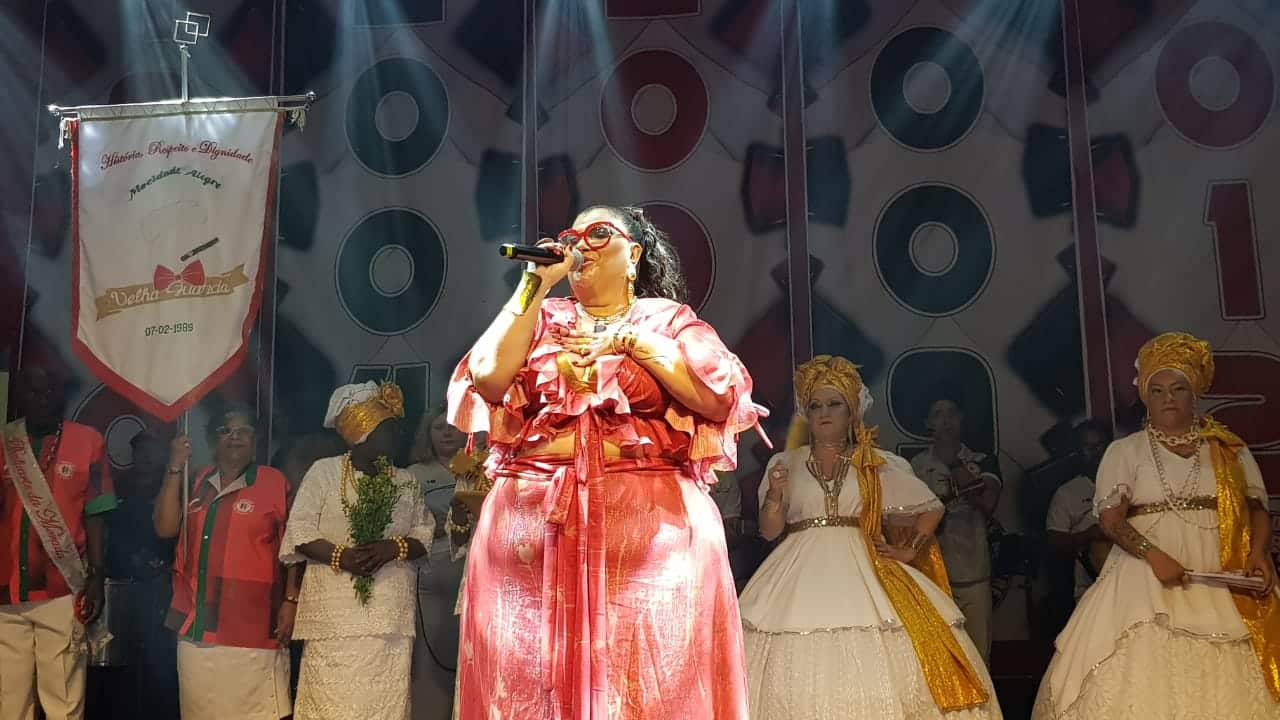 Solange Cruz revela como o samba da Mocidade Alegre é escolhido