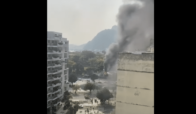 VÍDEO: Incêndio atingiu instalações do Canecão