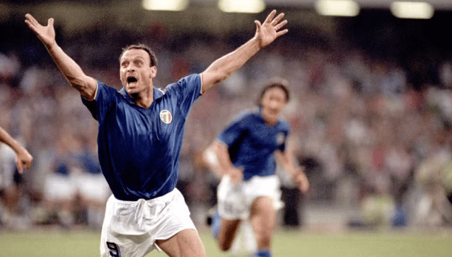 Morre o ídolo do futebol italiano Toto Schillaci, aos 59 anos