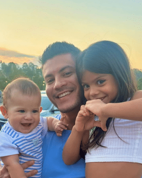 Arthur Aguiar celebra aniversário de sua filha em grande estilo