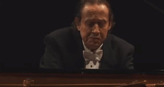 Morre o pianista Arthur Moreira Lima