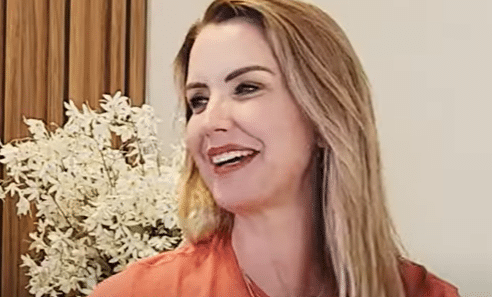 Alessandra Scatena relembra namoro complicado com Gugu