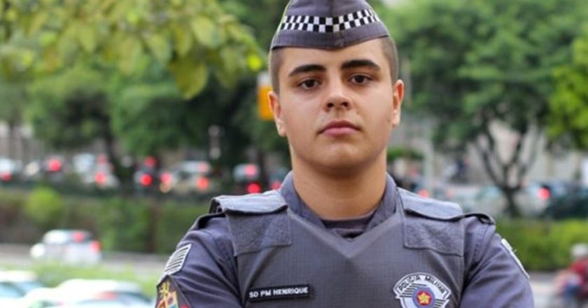 Polícia Militar De São Paulo Tem Primeiro Policial Transexual De Sua História 