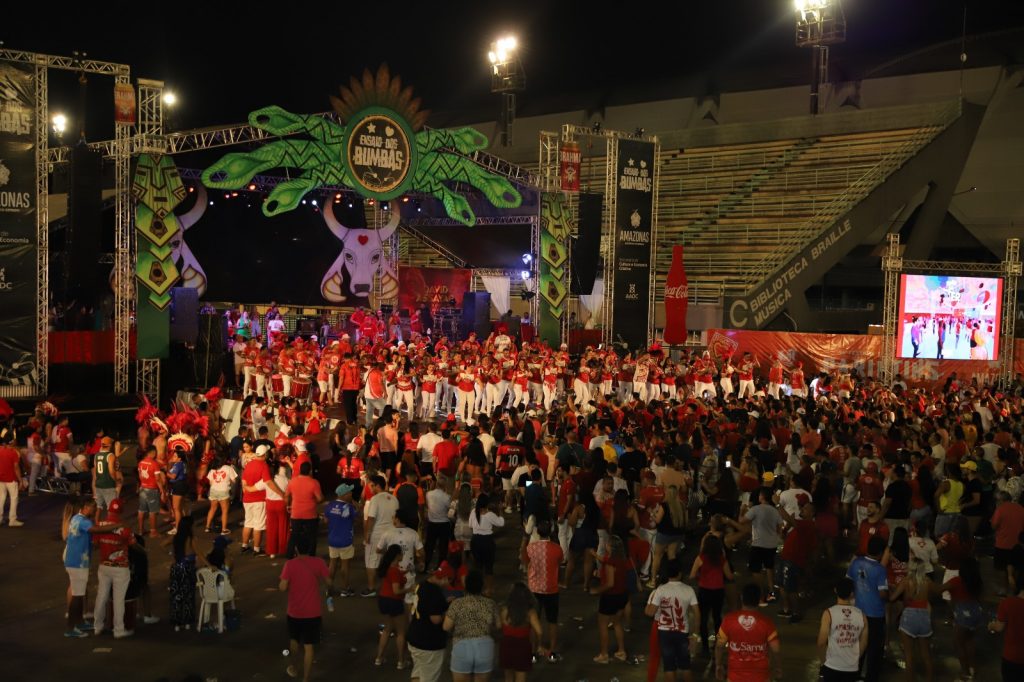 Agepol convida filiados ao sindicato para Bailinho de Carnaval